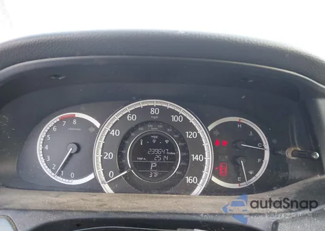 2015 Honda Accord Lx z USA, uszkodzony, nr VIN 1HGCR2F36FA204628